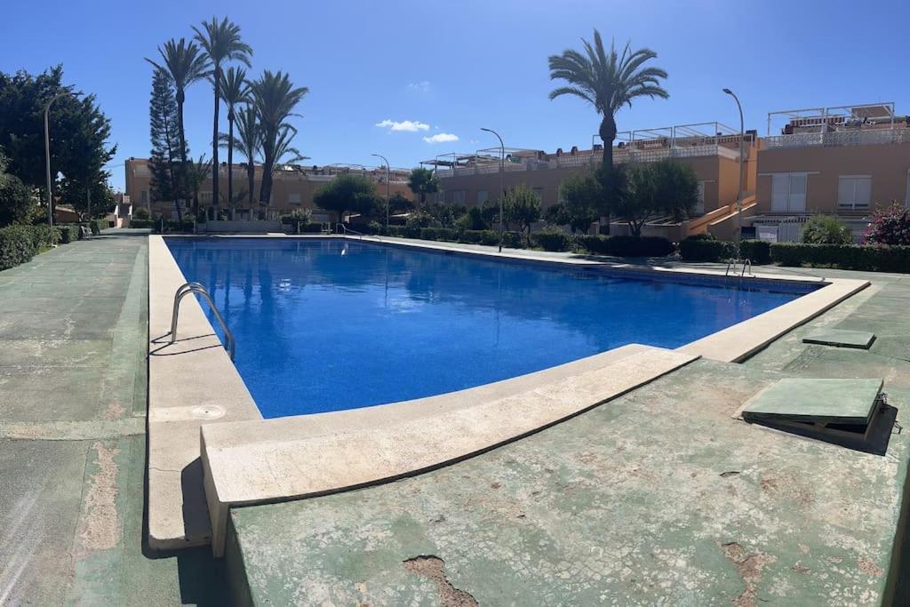 Apartamento En La Manga Ngoại thất bức ảnh